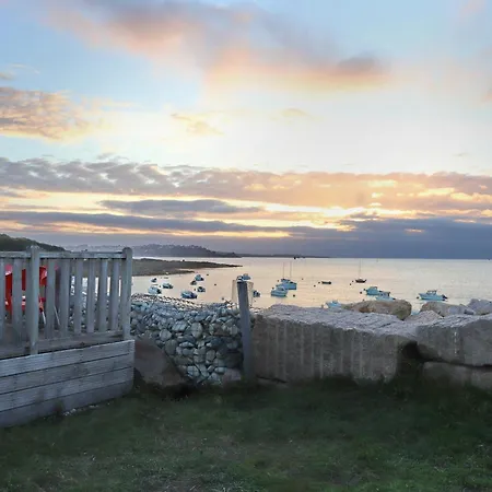 Seasonova Camping Les 7 Iles Trelevern Exterior photo