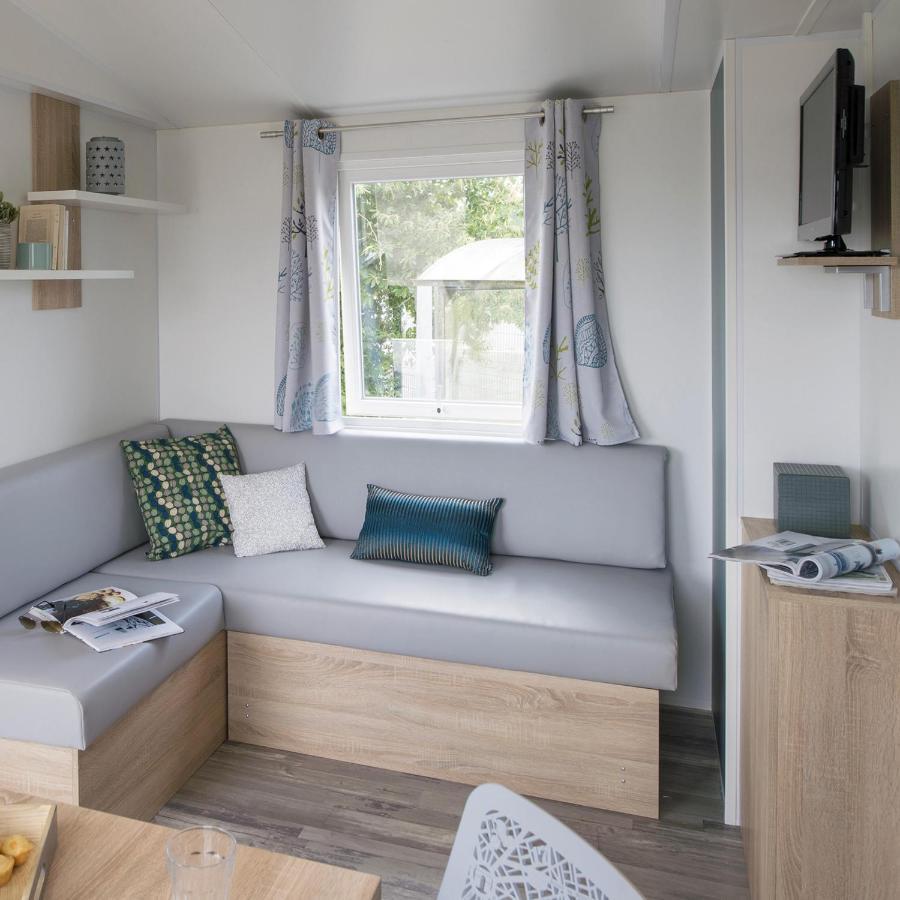 Seasonova Les 7 Iles Campsite Trelevern